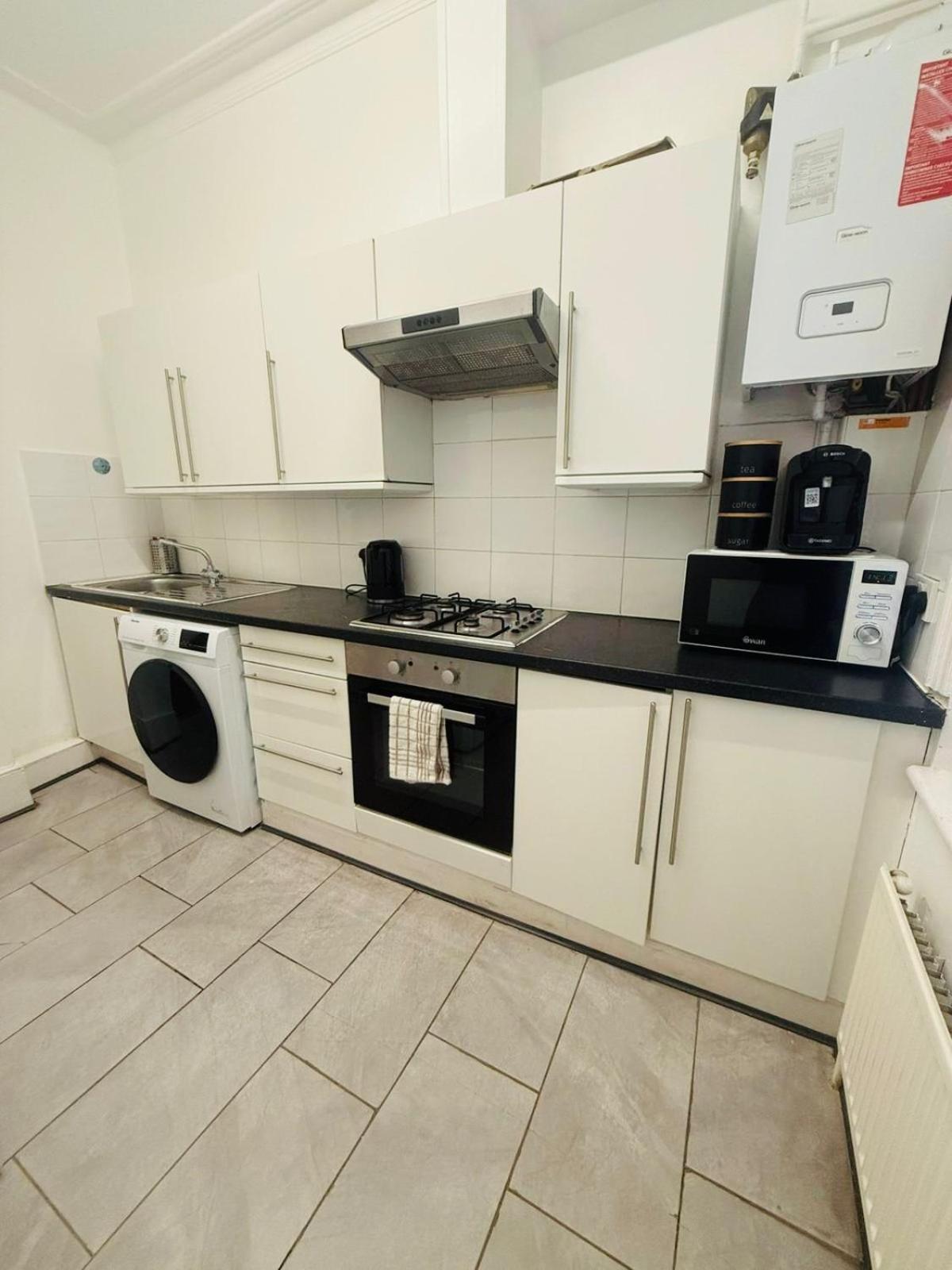 Cricklewood Broadway Guest Home Лондон Стая снимка